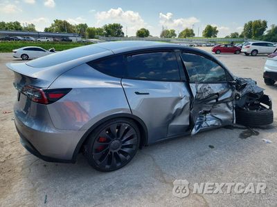 Trzecie zdjęcie samochodu z tyłu: 2025 TESLA MODEL Y VIN:7SAYGDEF6SF232158 - miniatura