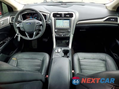 Zdjęcie 8 z 12 samochodu: 2017 FORD FUSION SE VIN:3FA6P0HD1HR346931 - miniatura