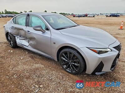 Czwarte zdjęcie samochodu z boku: 2025 LEXUS IS 350 F SPORT DESIGN VIN:JTHBZ1E26S5041008 - miniatura
