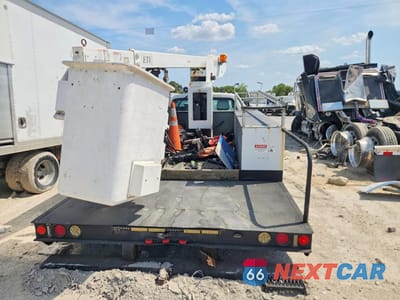 Zdjęcie 6 z 12 samochodu: 2011 FORD F350 SUPER DUTY BUCKET TRUCK VIN:1FDRF3G61BEA42227 - miniatura
