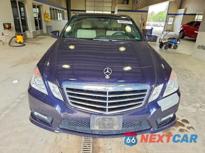 Piąte zdjęcie samochodu w środku: 2011 MERCEDES-BENZ E 350 4MATIC VIN:WDDHF8HB4BA375950 - miniatura