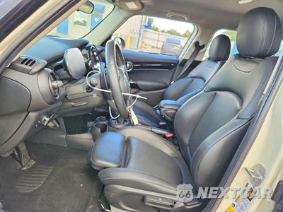 Zdjęcie 7 z 12 samochodu: 2022 MINI COOPER S VIN:WMW53DK09N2P68229 - miniatura