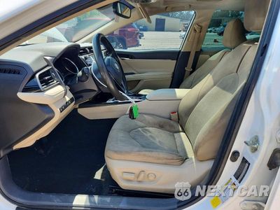 Zdjęcie 7 z 12 samochodu: 2020 TOYOTA CAMRY LE VIN:4T1E31AK3LU013644 - miniatura