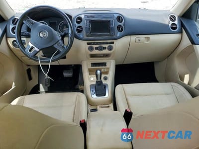 Zdjęcie 8 z 13 samochodu: 2016 VOLKSWAGEN TIGUAN S VIN:WVGBV7AX5GW508627 - miniatura