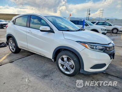 Czwarte zdjęcie samochodu z boku: 2021 HONDA HR-V LX VIN:3CZRU6H3XMM731612 - miniatura