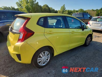 Trzecie zdjęcie samochodu z tyłu: 2015 HONDA FIT LX VIN:3HGGK5H51FM717598 - miniatura