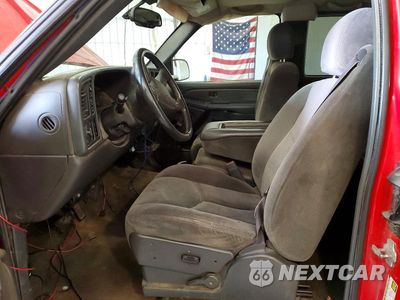 Zdjęcie 7 z 12 samochodu: 2005 CHEVROLET SILVERADO K1500 VIN:1GCEK19B15E167312 - miniatura