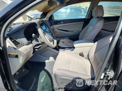 Zdjęcie 7 z 13 samochodu: 2017 HYUNDAI TUCSON SE VIN:KM8J33A46HU306098 - miniatura