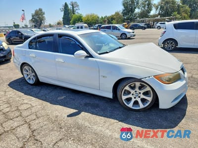 Czwarte zdjęcie samochodu z boku: 2006 BMW 330 I VIN:WBAVB33546PS19419 - miniatura