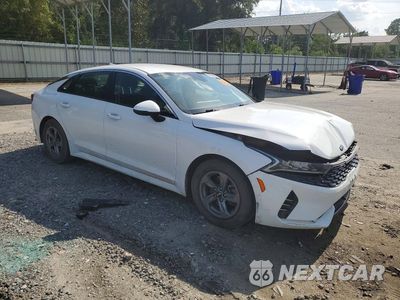 Czwarte zdjęcie samochodu z boku: 2021 KIA K5 LXS VIN:5XXG14J21MG072333 - miniatura