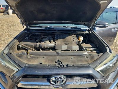 Zdjęcie 12 z 13 samochodu: 2018 TOYOTA 4RUNNER LIMITED VIN:JTEZU5JR1J5187268 - miniatura
