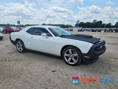 Czwarte zdjęcie samochodu z boku: 2011 DODGE CHALLENGER VIN:2B3CJ4DG3BH530634 - miniatura