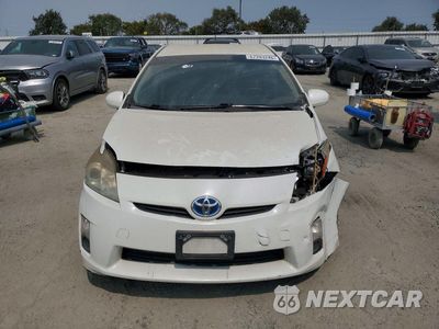 Piąte zdjęcie samochodu w środku: 2011 TOYOTA PRIUS THREE VIN:JTDKN3DU8B0297594 - miniatura