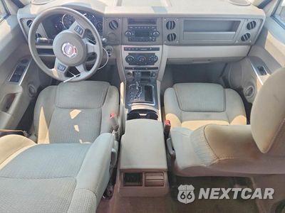 Zdjęcie 8 z 13 samochodu: 2006 JEEP COMMANDER VIN:1J8HG48K16C346070 - miniatura