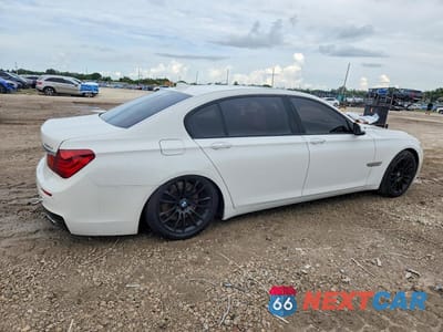 Trzecie zdjęcie samochodu z tyłu: 2013 BMW 750 LI VIN:WBAYE8C54DD133463 - miniatura