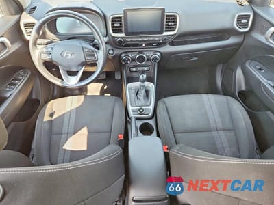 Zdjęcie 8 z 14 samochodu: 2025 HYUNDAI VENUE SEL VIN:KMHRC8A39SU385555 - miniatura