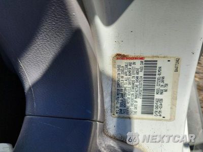 Zdjęcie 12 z 12 samochodu: 2001 TOYOTA CELICA GT VIN:0TDDR32T910075104 - miniatura