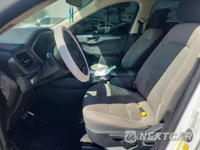 Zdjęcie 7 z 13 samochodu: 2020 FORD ESCAPE S VIN:1FMCU9F61LUC46923 - miniatura