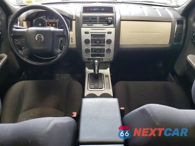 Zdjęcie 8 z 12 samochodu: 2008 MERCURY MARINER VIN:4M2CU91148KJ33108 - miniatura