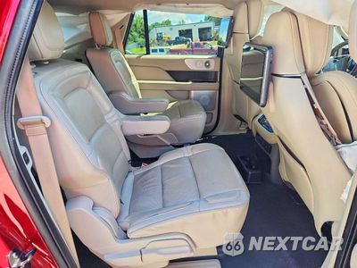 Zdjęcie 10 z 12 samochodu: 2019 LINCOLN NAVIGATOR L RESERVE VIN:5LMJJ3LT1KEL14439 - miniatura