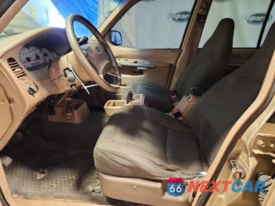 Zdjęcie 7 z 13 samochodu: 2001 FORD EXPLORER SPORT TRAC VIN:1FMZU67E01UB77251 - miniatura