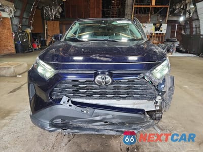 Piąte zdjęcie samochodu w środku: 2024 TOYOTA RAV4 XLE VIN:2T3P1RFV7RW456069 - miniatura