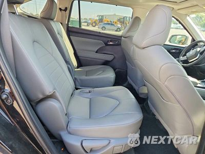 Zdjęcie 11 z 14 samochodu: 2024 TOYOTA HIGHLANDER XLE VIN:5TDKDRBH5RS555847 - miniatura