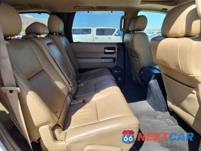 Zdjęcie 11 z 14 samochodu: 2012 TOYOTA SEQUOIA LIMITED VIN:5TDJY5G17CS061775 - miniatura