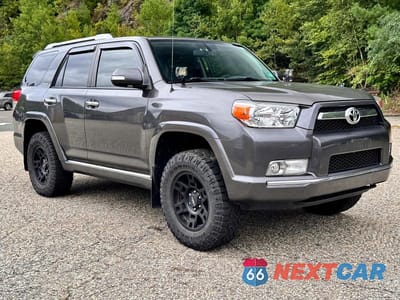 2012 TOYOTA 4RUNNER LIMITED JTEBU5JR3C5086897 - główne zdjęcie licytacji z USA - miniatura