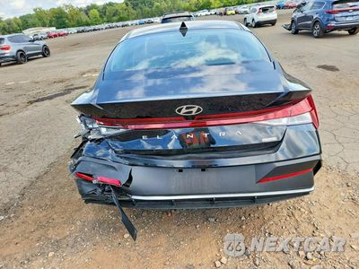 Zdjęcie 6 z 12 samochodu: 2024 HYUNDAI ELANTRA BLUE VIN:KMHLM4DJ6RU113898 - miniatura