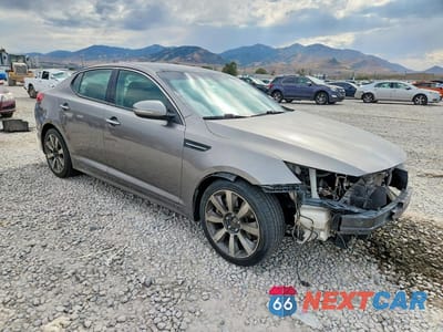 Czwarte zdjęcie samochodu z boku: 2012 KIA OPTIMA SX VIN:5XXGR4A66CG004863 - miniatura