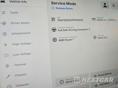 Zdjęcie 9 z 12 samochodu: 2023 TESLA MODEL Y VIN:7SAYGDEE5PF610503 - miniatura