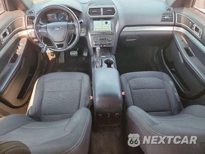 Zdjęcie 8 z 14 samochodu: 2017 FORD EXPLORER XLT VIN:1FM5K7D89HGB39583 - miniatura