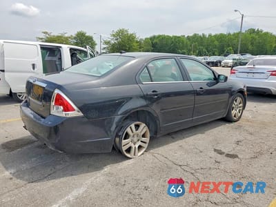 Trzecie zdjęcie samochodu z tyłu: 2009 FORD FUSION SEL VIN:3FAHP081X9R203900 - miniatura
