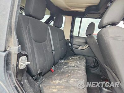 Zdjęcie 11 z 14 samochodu: 2017 JEEP WRANGLER UNLIMITED SPORT VIN:1C4BJWDG5HL627030 - miniatura