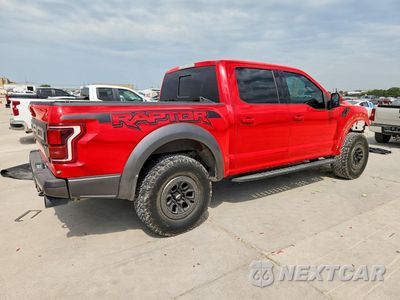 Trzecie zdjęcie samochodu z tyłu: 2019 FORD F150 RAPTOR VIN:1FTFW1RG9KFC84582 - miniatura
