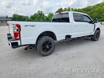 Trzecie zdjęcie samochodu z tyłu: 2023 FORD F350 SUPER DUTY VIN:1FT8W3BT5PEC54830 - miniatura