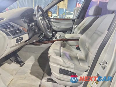 Zdjęcie 7 z 13 samochodu: 2009 BMW X5 XDRIVE30I VIN:5UXFE43519L272464 - miniatura