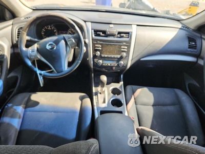Zdjęcie 8 z 12 samochodu: 2015 NISSAN ALTIMA 2.5 SV VIN:1N4AL3AP5FC140695 - miniatura