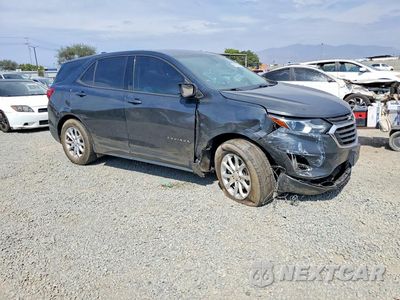 Czwarte zdjęcie samochodu z boku: 2019 CHEVROLET EQUINOX LS VIN:2GNAXHEV3K6196214 - miniatura