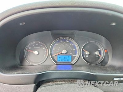 Zdjęcie 9 z 13 samochodu: 2012 HYUNDAI SANTA FE LIMITED VIN:5XYZK3AB8CG124891 - miniatura