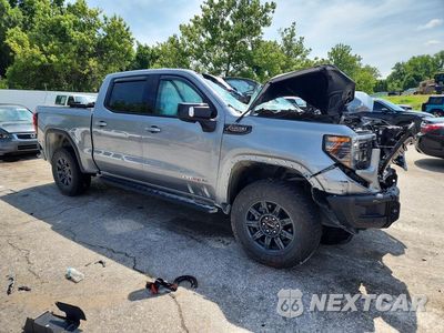 Czwarte zdjęcie samochodu z boku: 2024 GMC SIERRA K1500 AT4X VIN:3GTUUFEL9RG107892 - miniatura