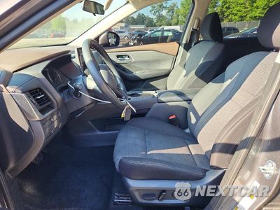 Zdjęcie 7 z 13 samochodu: 2023 NISSAN ROGUE SV VIN:5N1BT3BA3PC908504 - miniatura