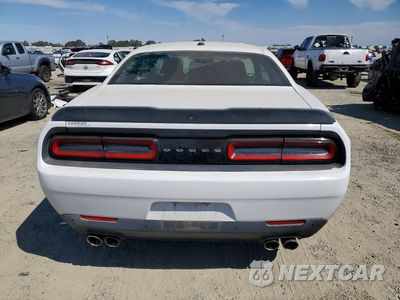 Zdjęcie 6 z 13 samochodu: 2015 DODGE CHALLENGER SXT VIN:2C3CDZAG9FH723792 - miniatura