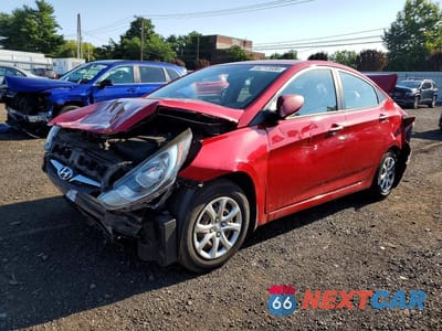 2013 HYUNDAI ACCENT GLS KMHCT4AE7DU412996 - główne zdjęcie licytacji z USA - miniatura
