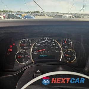Zdjęcie 9 z 13 samochodu: 2022 GMC SAVANA BOX TRUCK VIN:1GD07RFP9N1162825 - miniatura