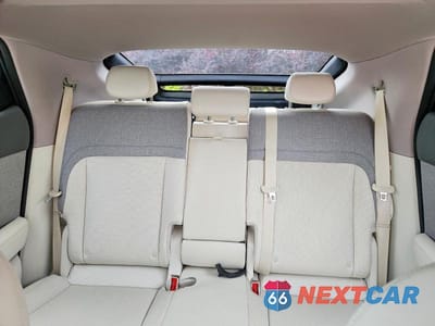 Zdjęcie 10 z 14 samochodu: 2024 GENESIS GV60 STANDARD VIN:KMUKB4SA2RU022519 - miniatura