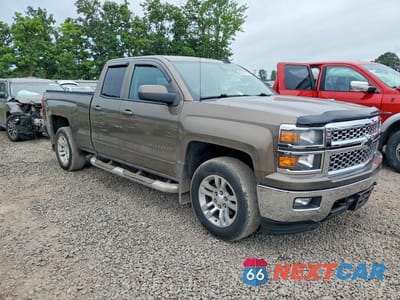 Czwarte zdjęcie samochodu z boku: 2015 CHEVROLET SILVERADO K1500 LT VIN:1GCVKREC0FZ323430 - miniatura