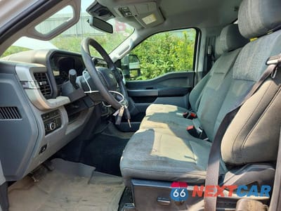 Zdjęcie 7 z 13 samochodu: 2023 FORD F250 SUPER DUTY VIN:1FTBF2BT3PED42792 - miniatura