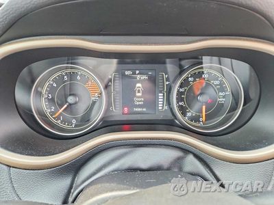 Zdjęcie 9 z 13 samochodu: 2017 JEEP CHEROKEE LATITUDE VIN:1C4PJMCS1HW529708 - miniatura